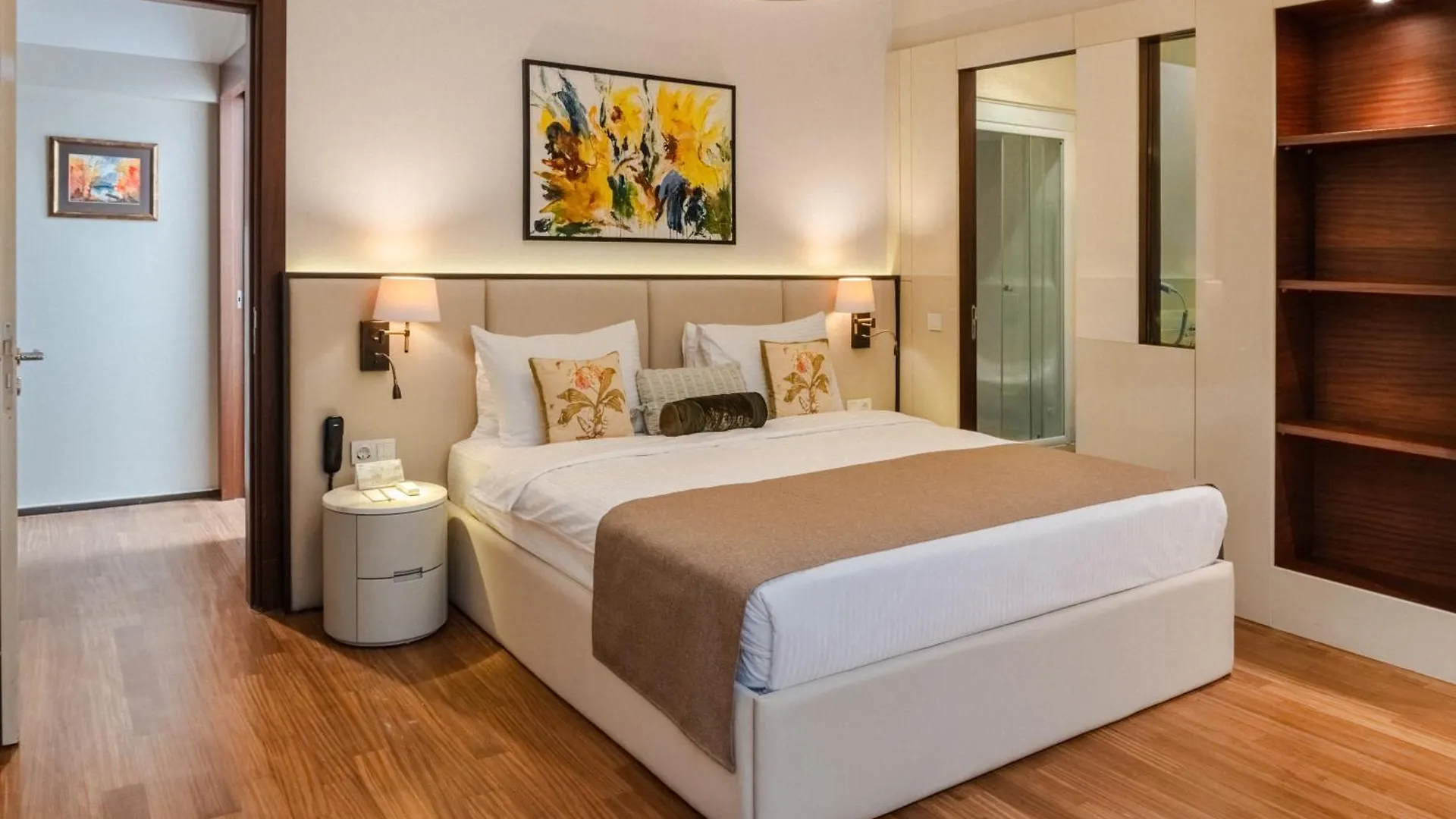 Cheya Deluxe Residence Nisantasi Istanbul City Center 4*,